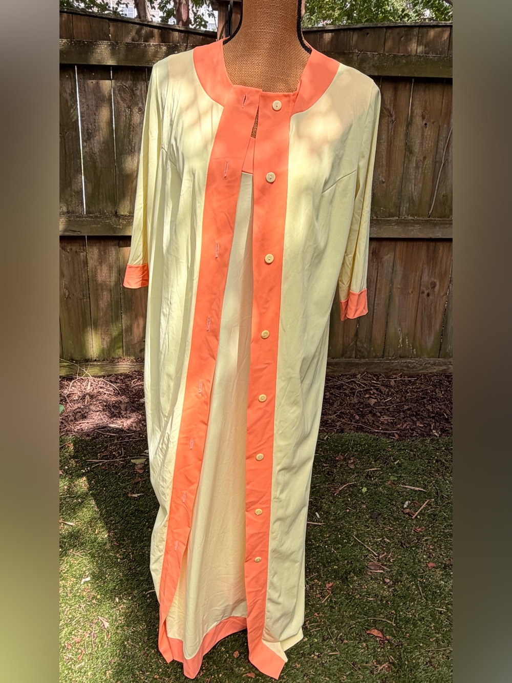 Vintage 60s/70s Van Raalte Peignoir Set